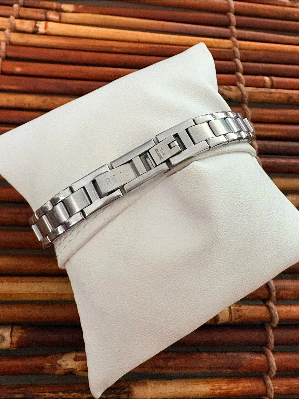 Relic Silver-Tone Women's Bracelet Watch with White Dial Needs Battery